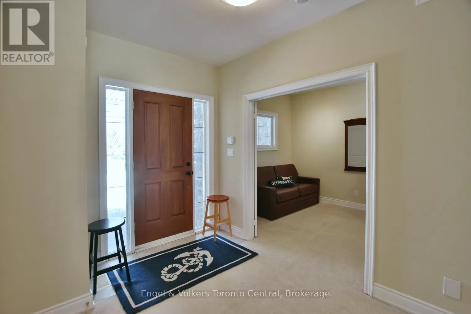 47 MEADOWBROOK LANE