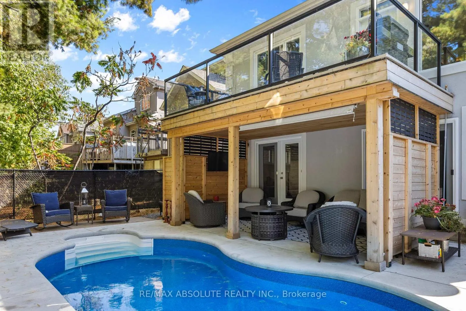 52 STONECROFT TERRACE