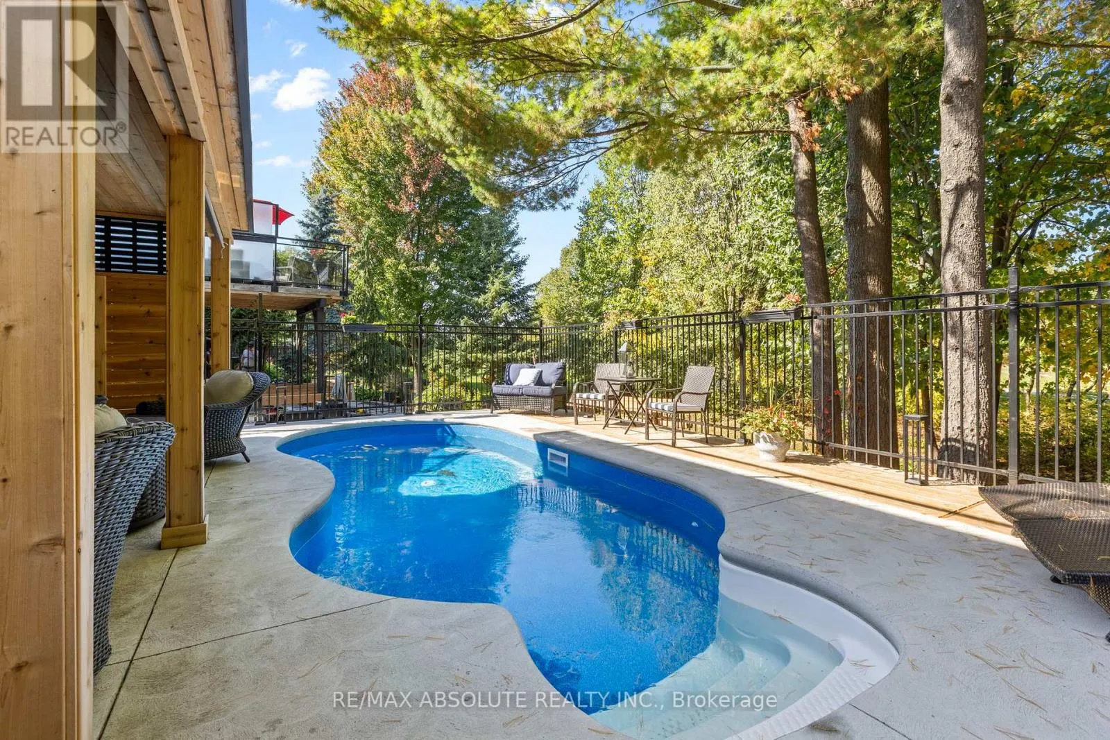 52 STONECROFT TERRACE