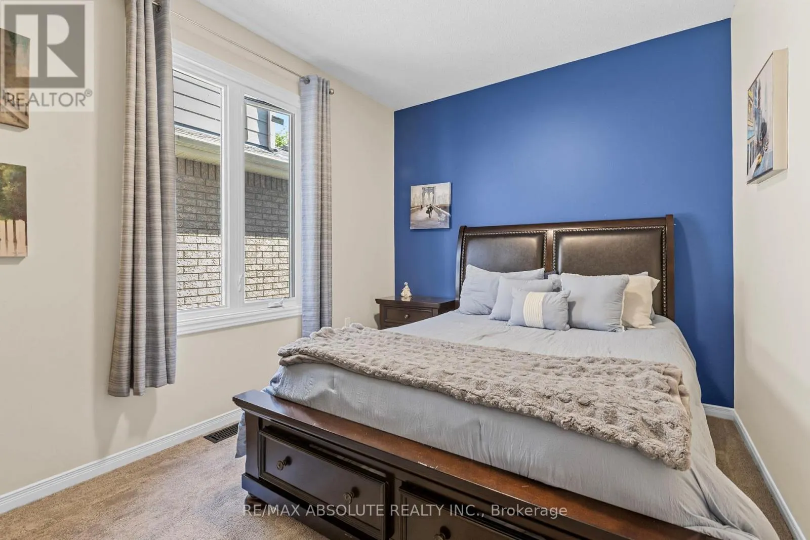 52 STONECROFT TERRACE