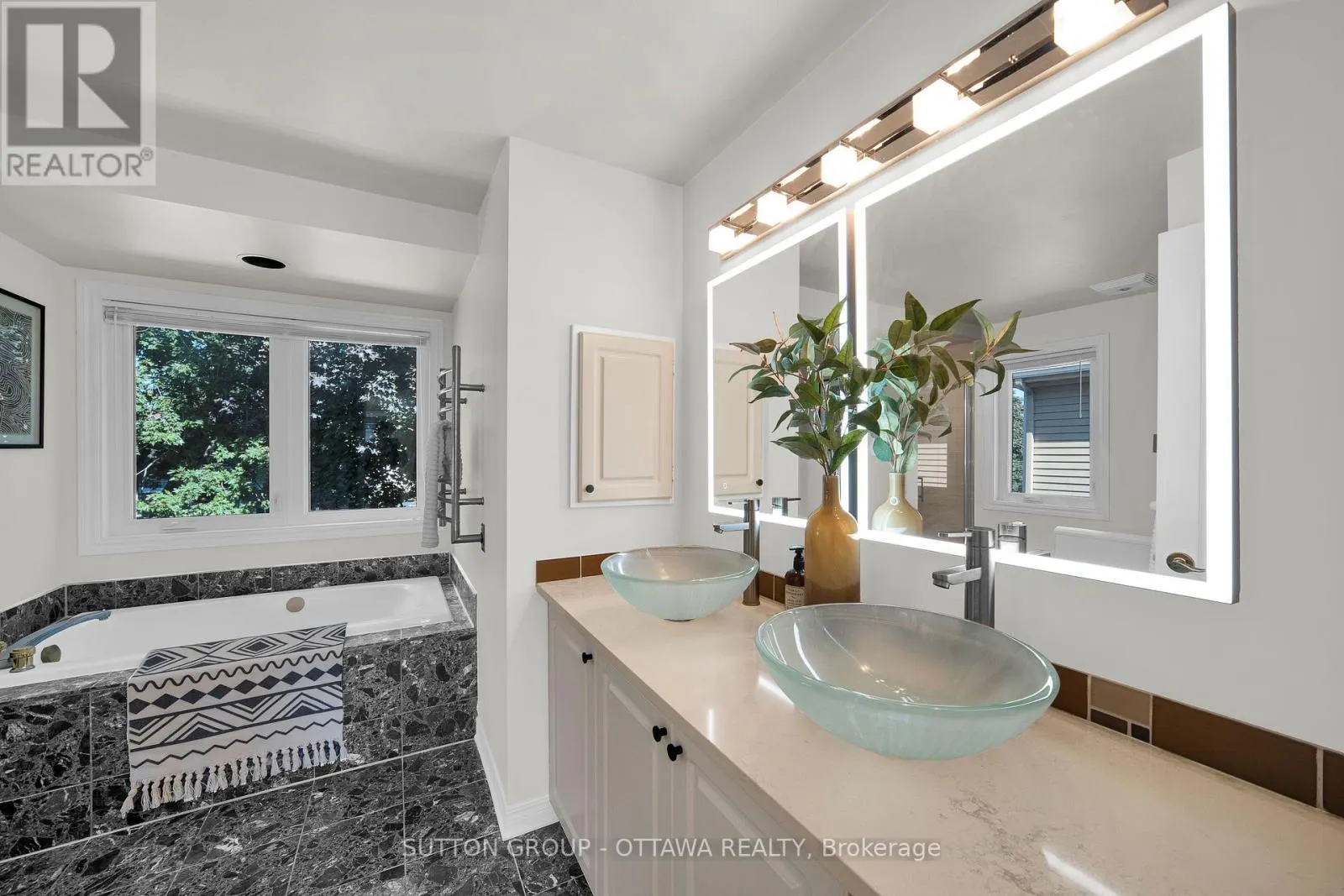 15 ROSEMEADE PLACE