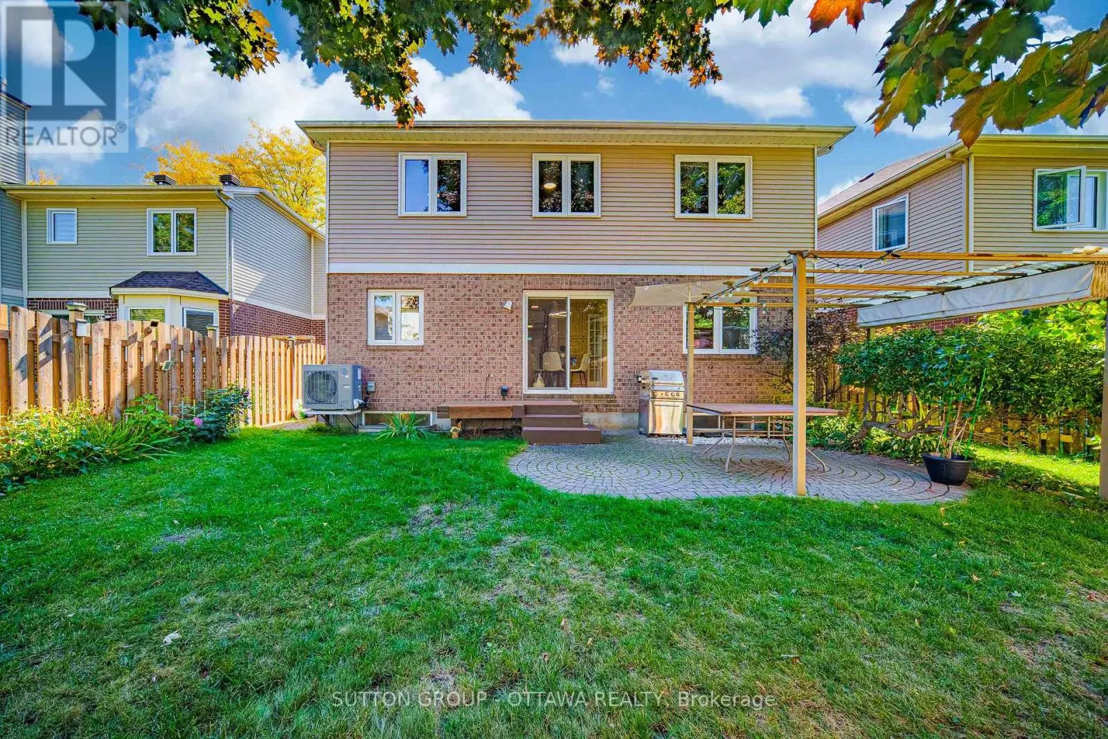 15 ROSEMEADE PLACE