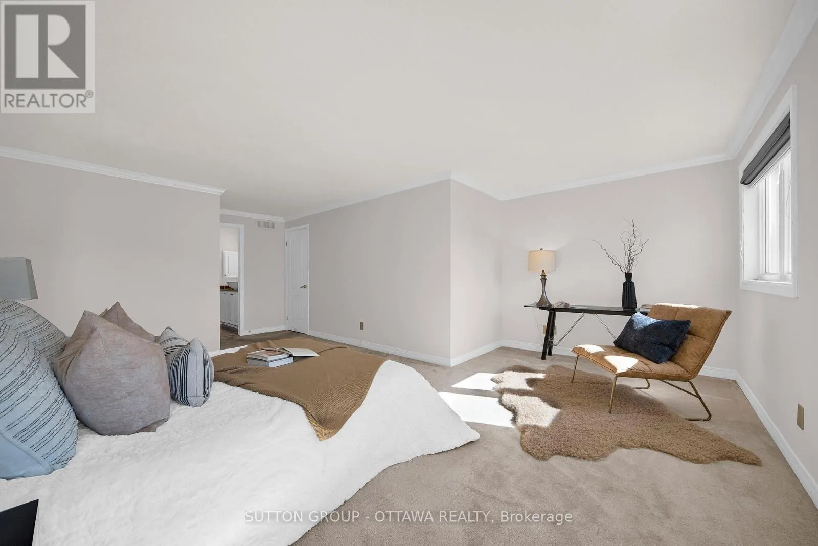 15 ROSEMEADE PLACE