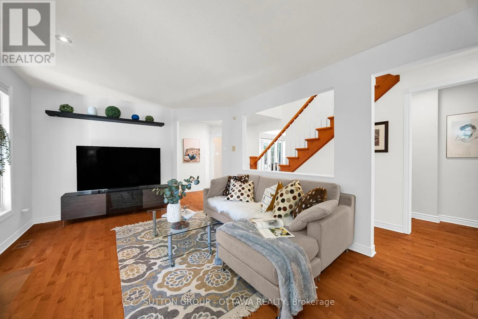 15 ROSEMEADE PLACE