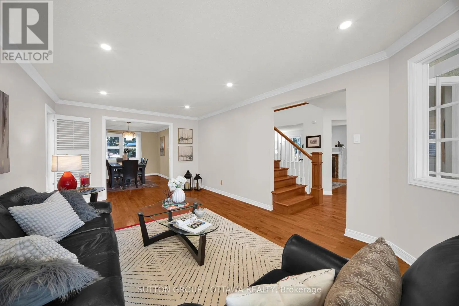 15 ROSEMEADE PLACE