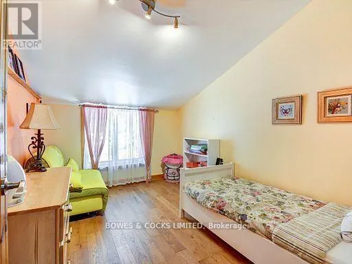 2449 THE RIDGE ROAD