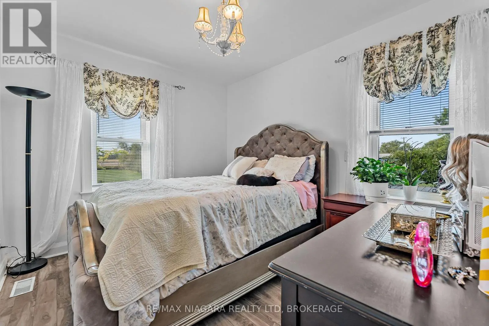 1055 BURGER ROAD