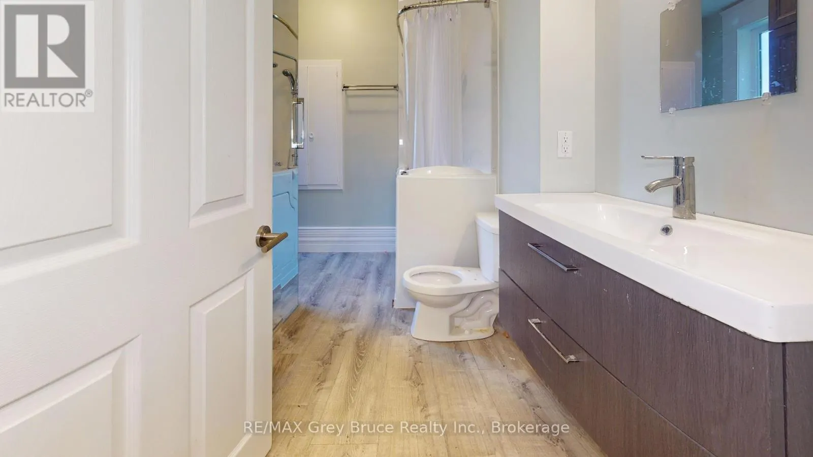 89 3RD STREET SW
