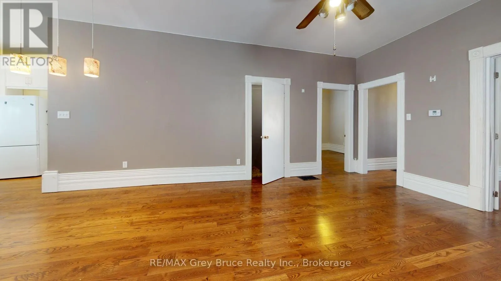 89 3RD STREET SW