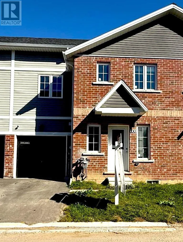 32 - 100 HIGHRIVER TRAIL