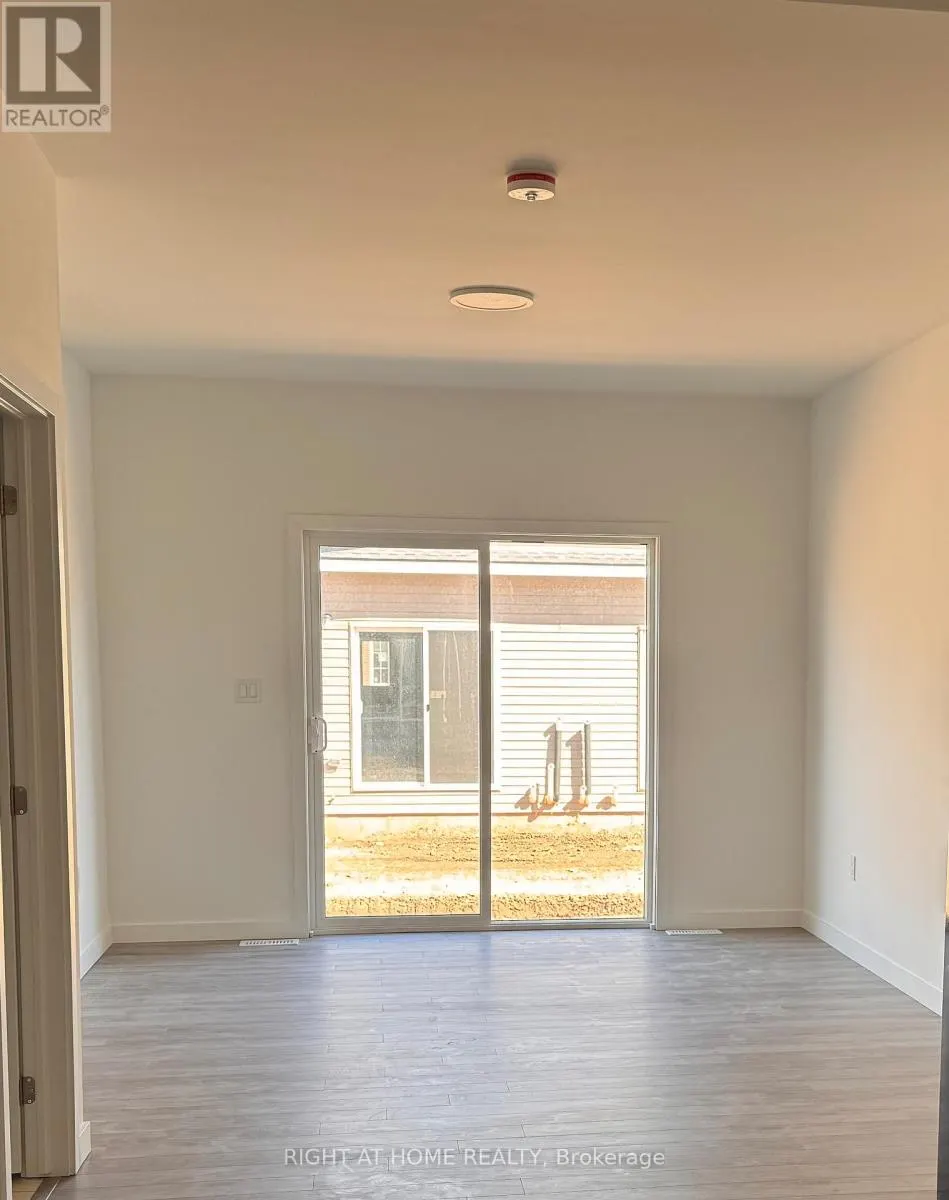 32 - 100 HIGHRIVER TRAIL