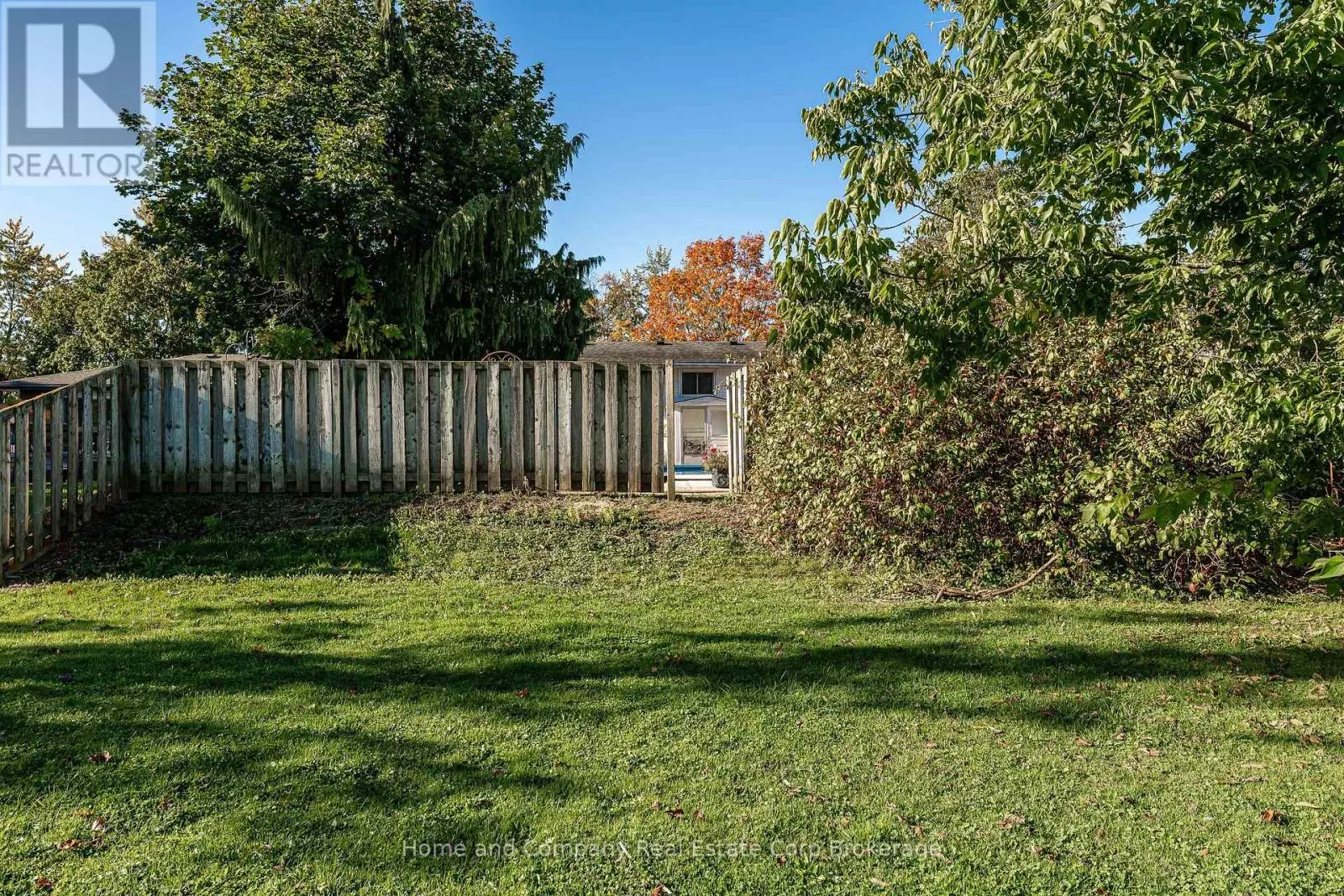 292 REDFORD CRESCENT