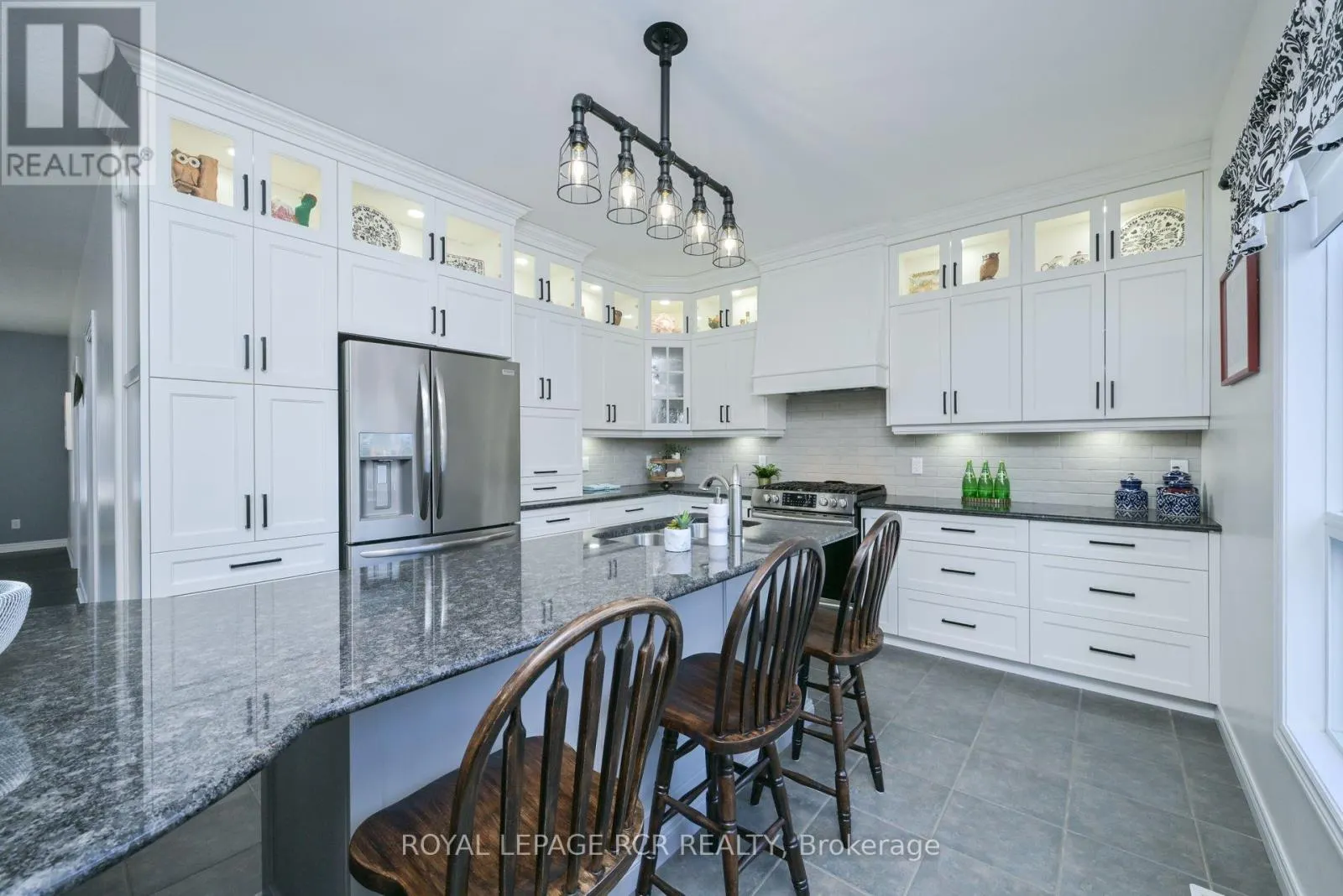 44 RAYBURN MEADOWS