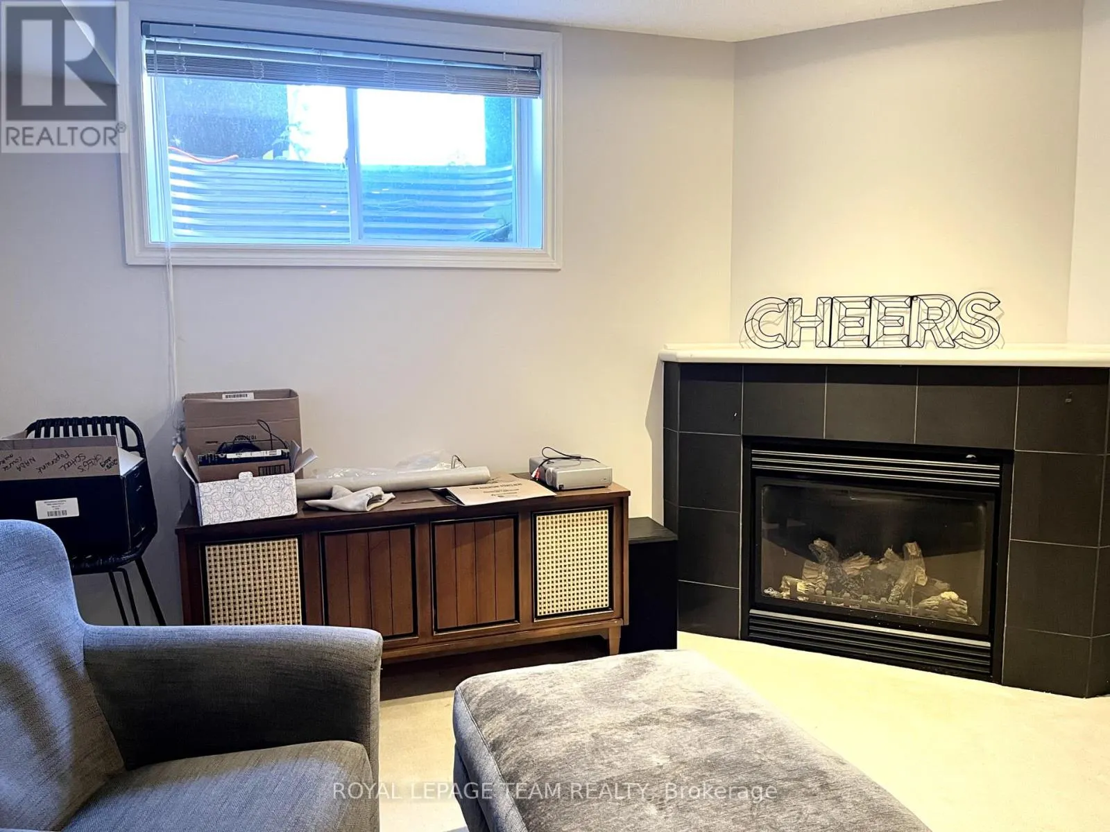 642 TENNANT WAY