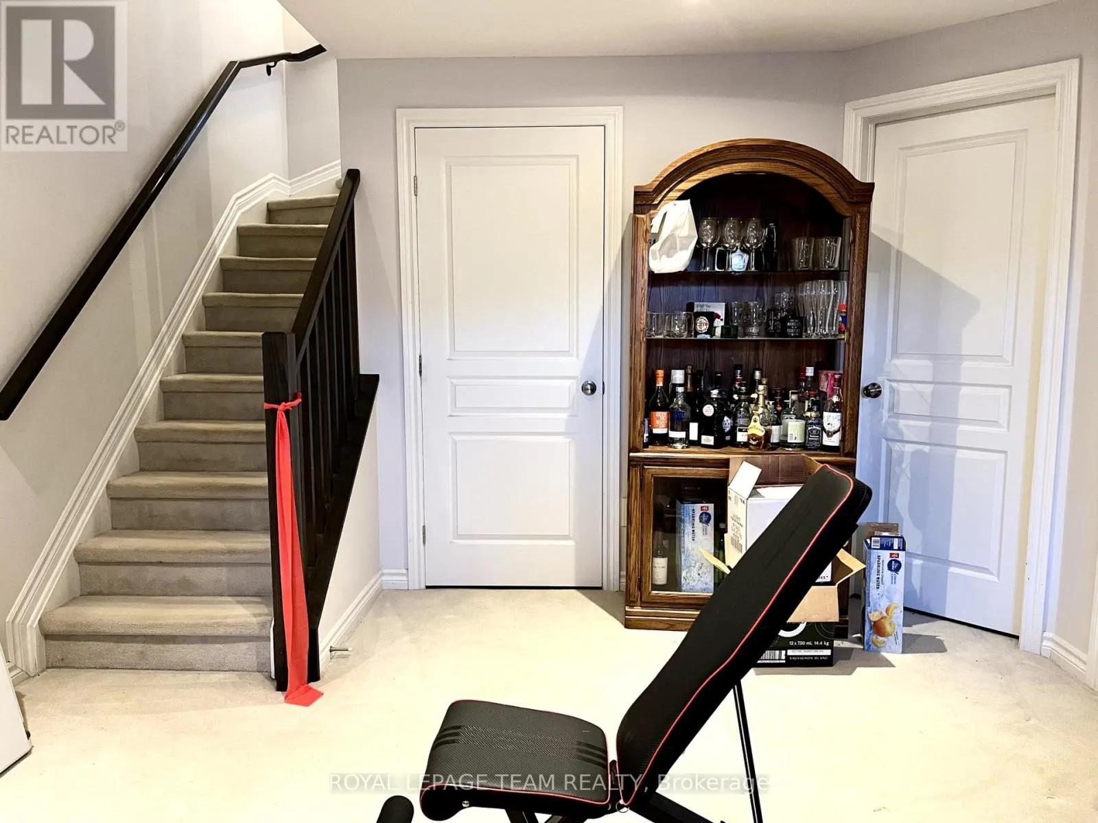 642 TENNANT WAY