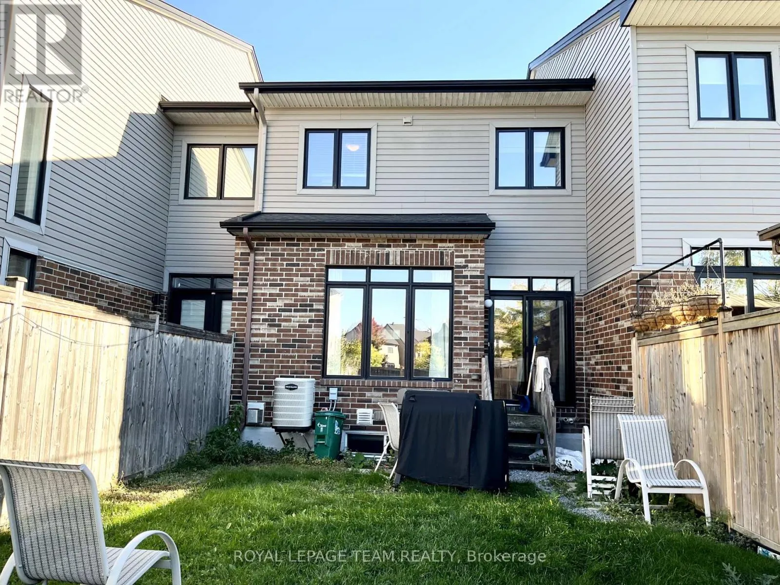 642 TENNANT WAY
