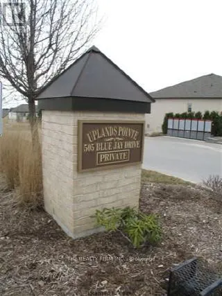 67 - 505 BLUE JAY DRIVE, #67