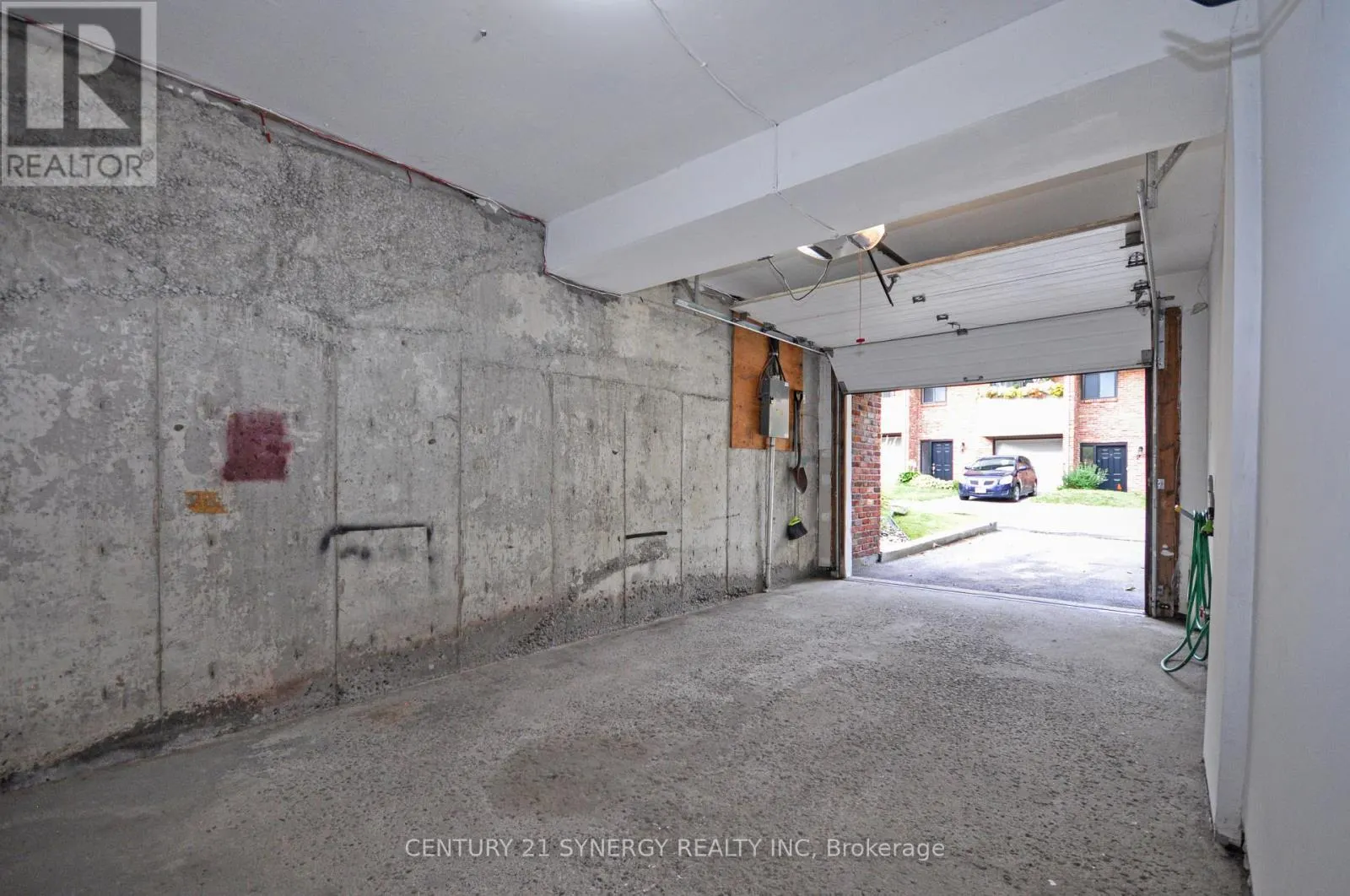 50 GREENBANK ROAD