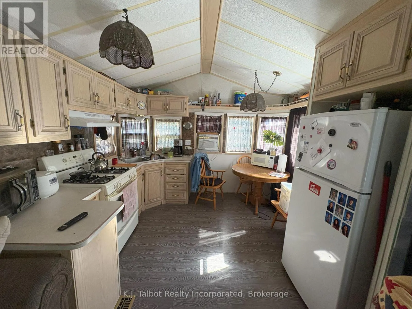 77719 BLUEWATER HWY - 6 STARBOARD STREET