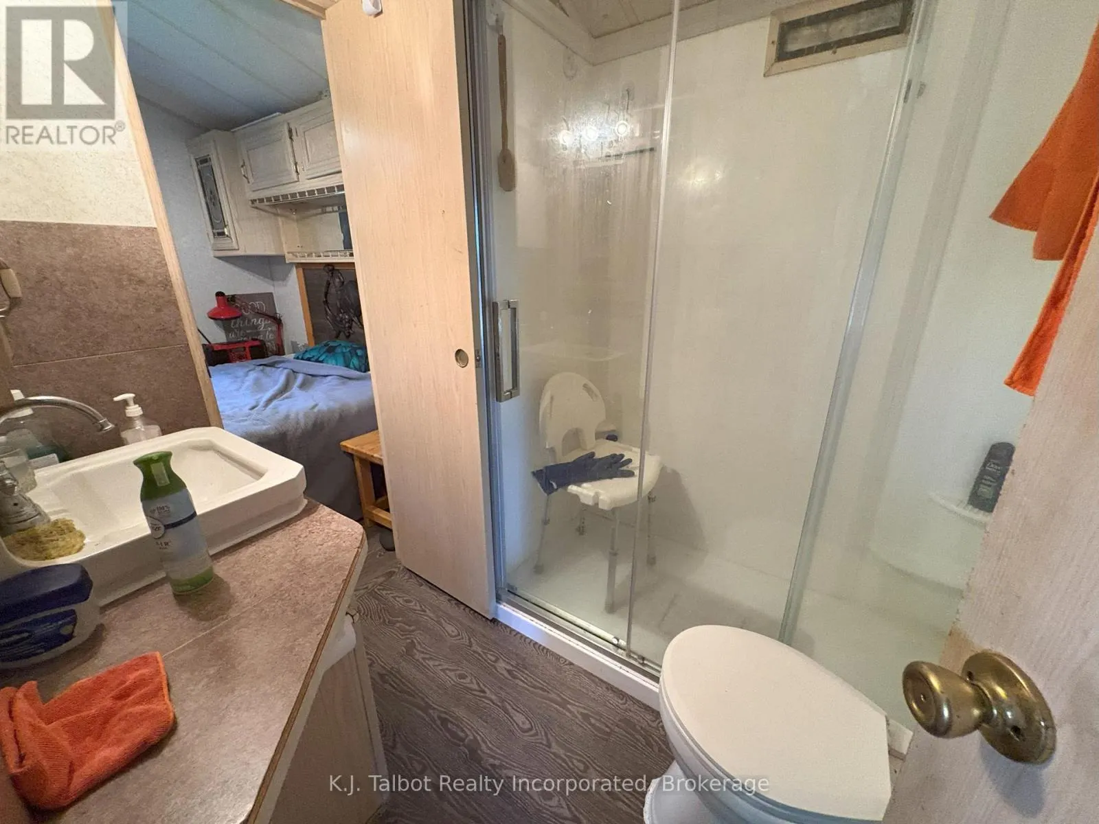 77719 BLUEWATER HWY - 6 STARBOARD STREET