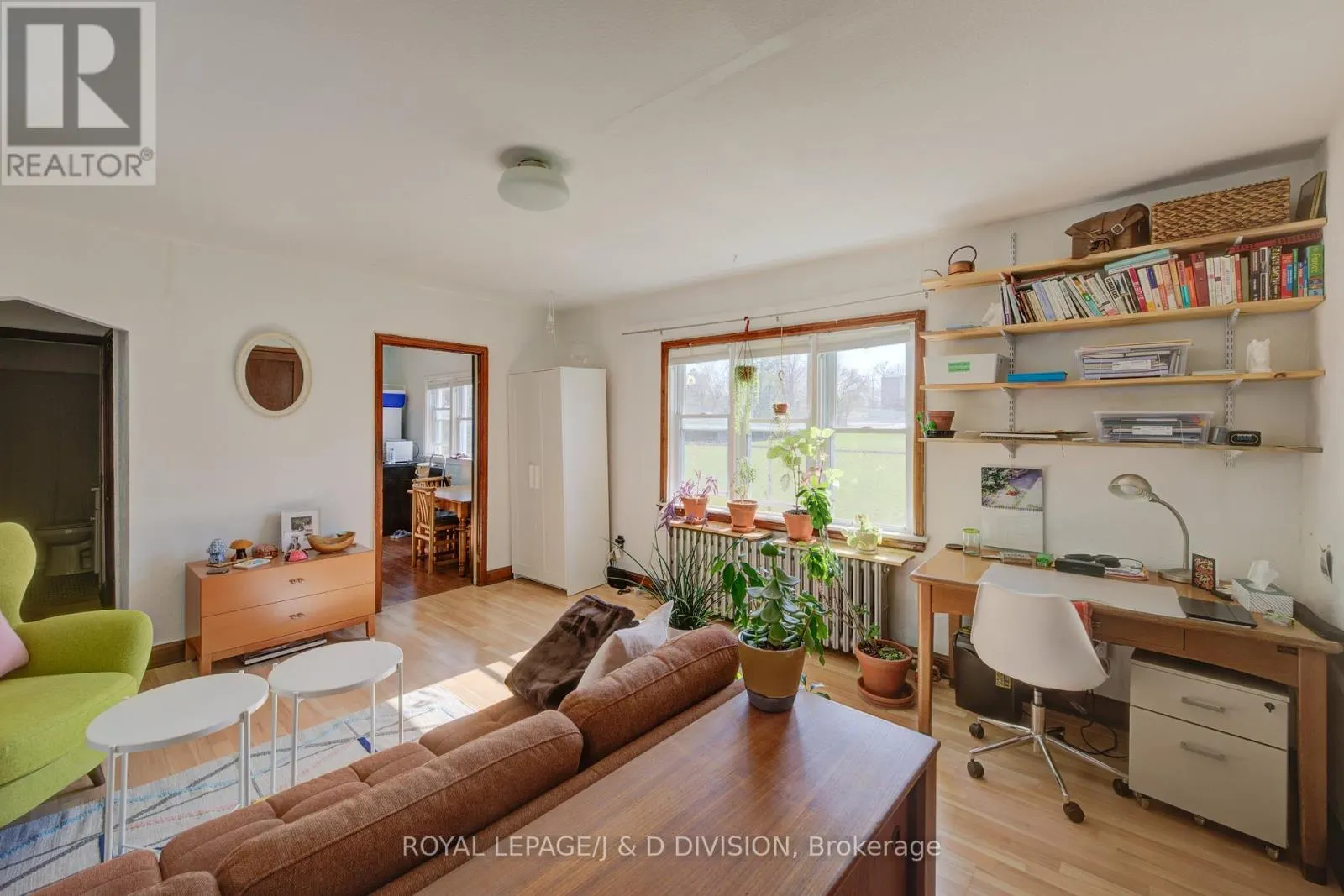345 LOUISA STREET