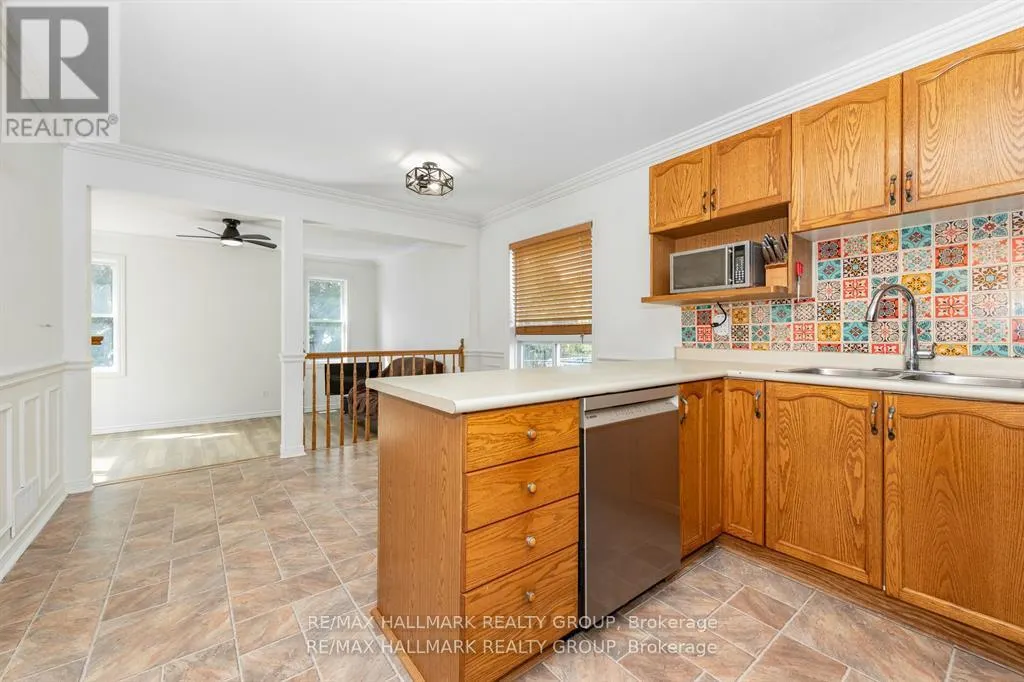 55 WILLOW GLEN DRIVE