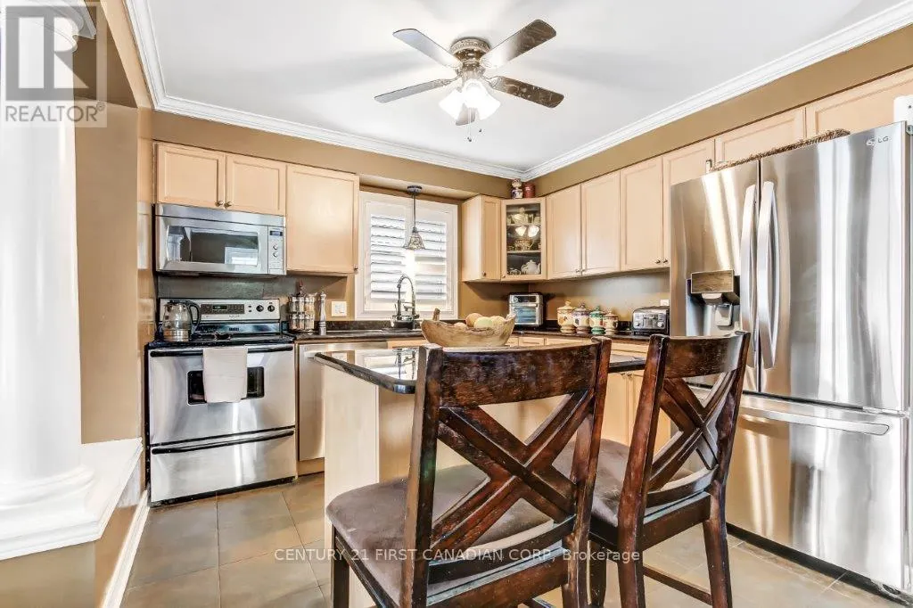 1275 CROSSCREEK CRESCENT