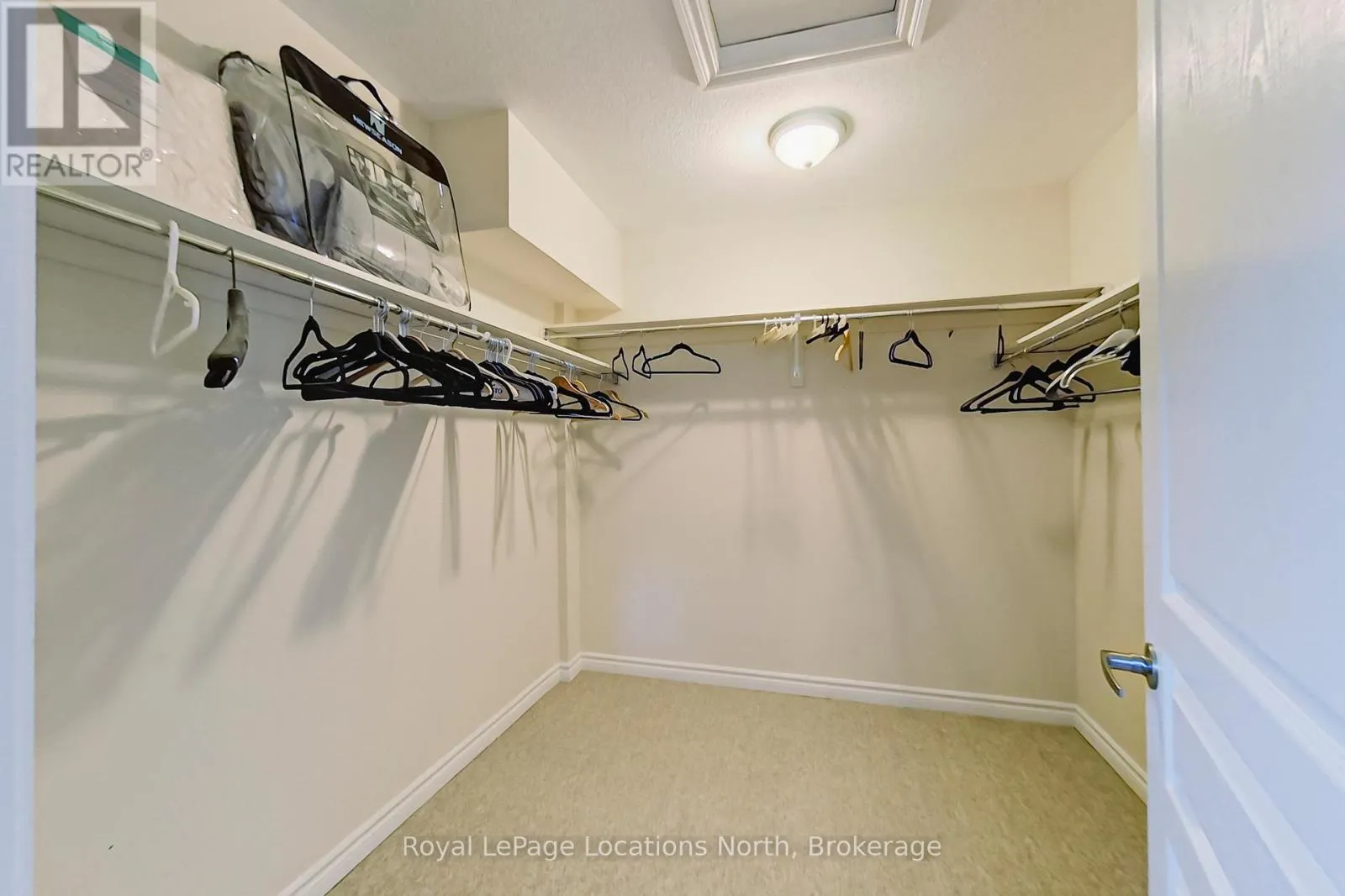 27 - 689616 MONTERRA ROAD, #27