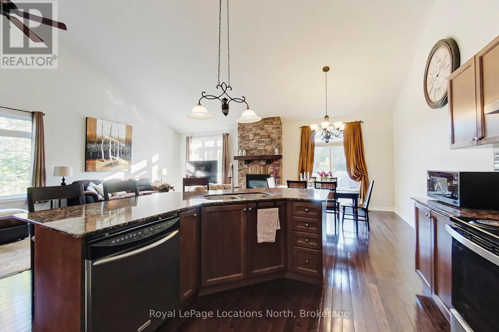 27 - 689616 MONTERRA ROAD, #27