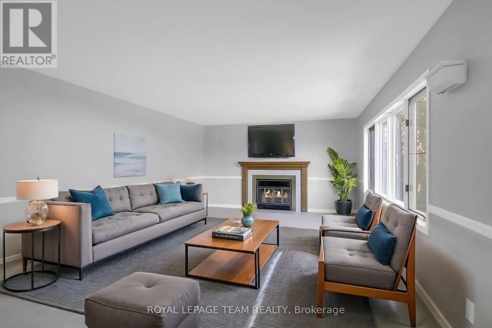 181 KNUDSON DRIVE