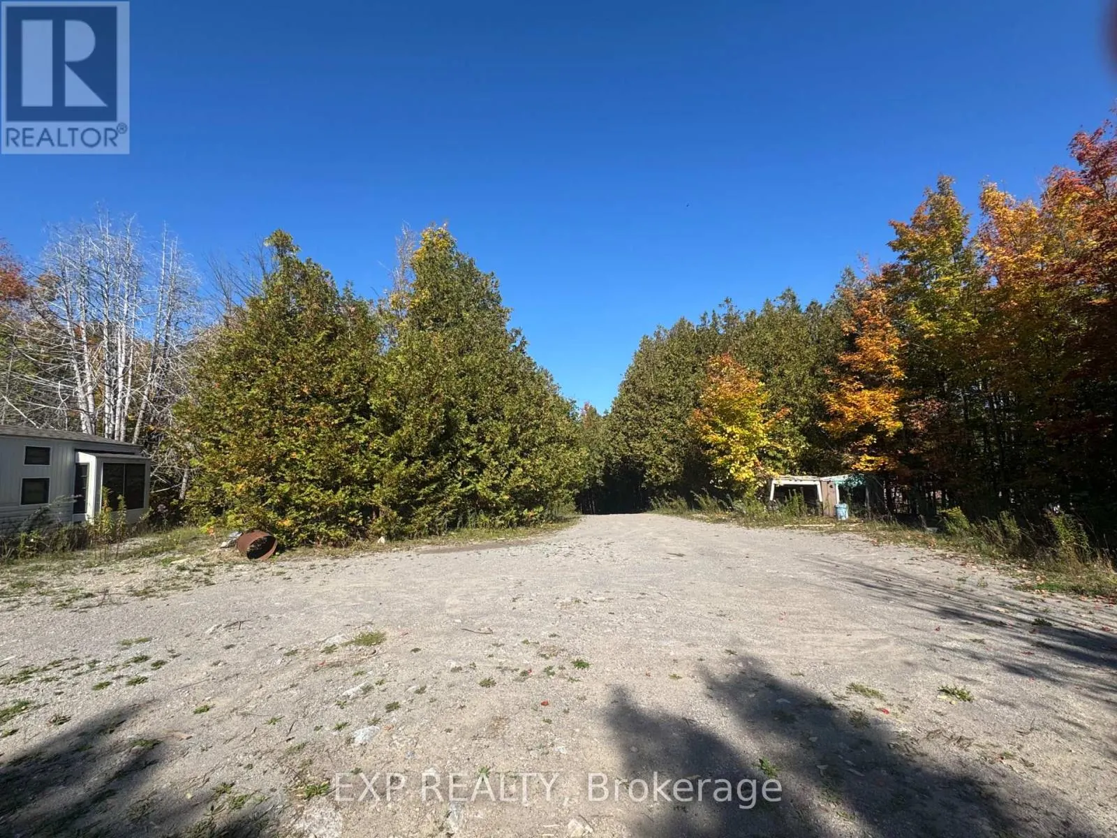 1083 COUNTY RD 6 ROAD