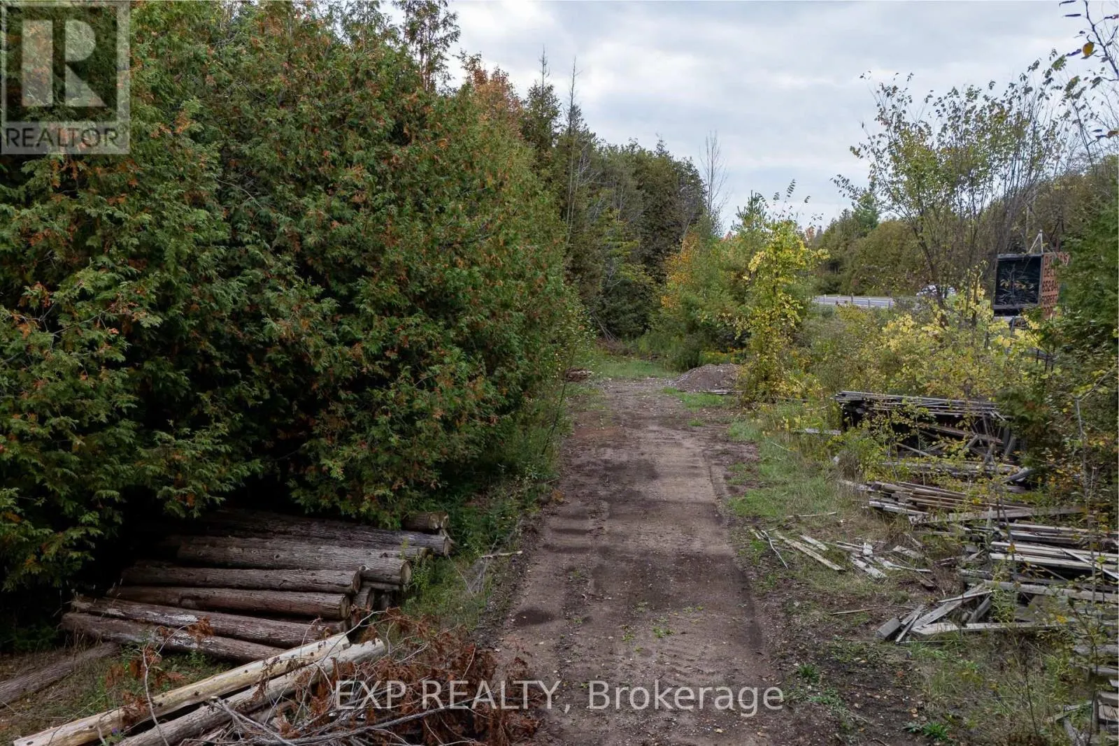 1083 COUNTY RD 6 ROAD