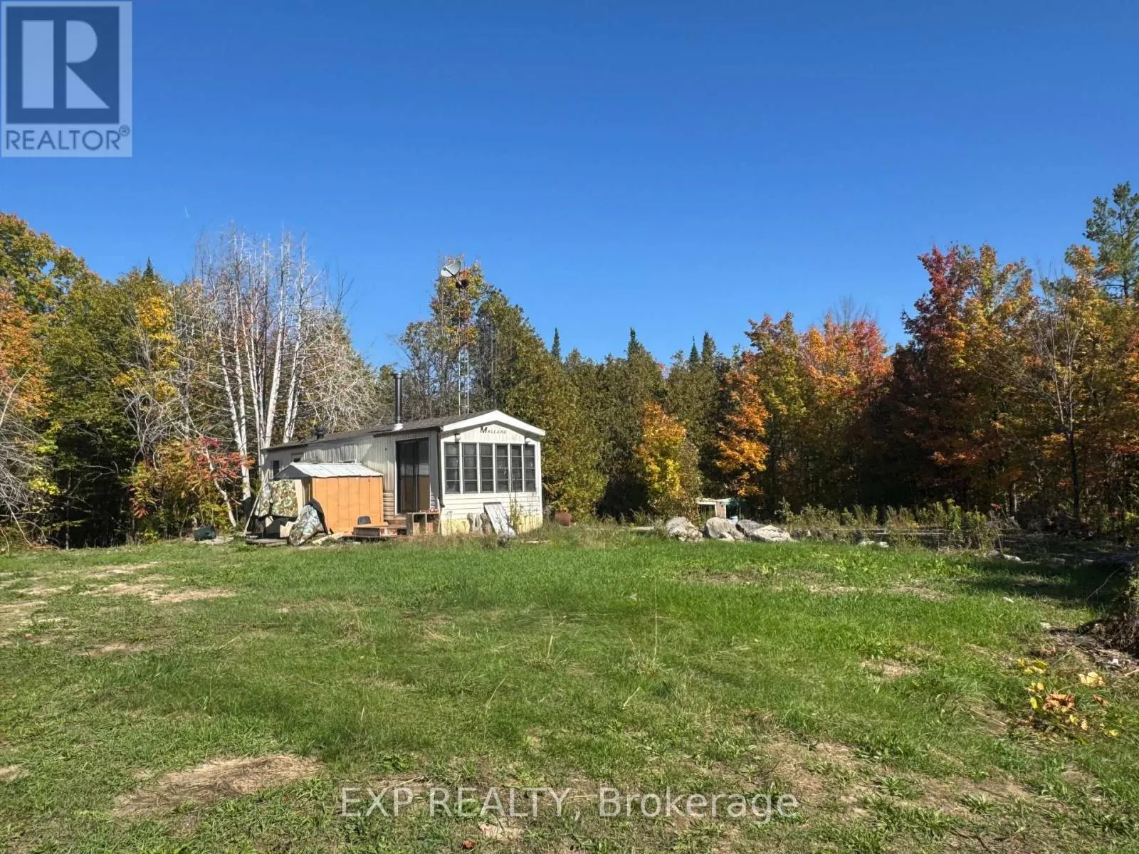 1083 COUNTY RD 6 ROAD