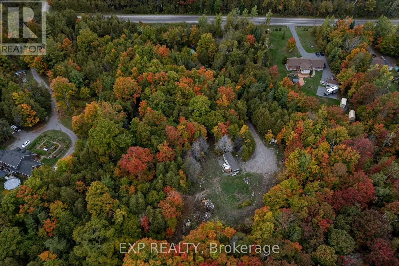 1083 COUNTY RD 6 ROAD