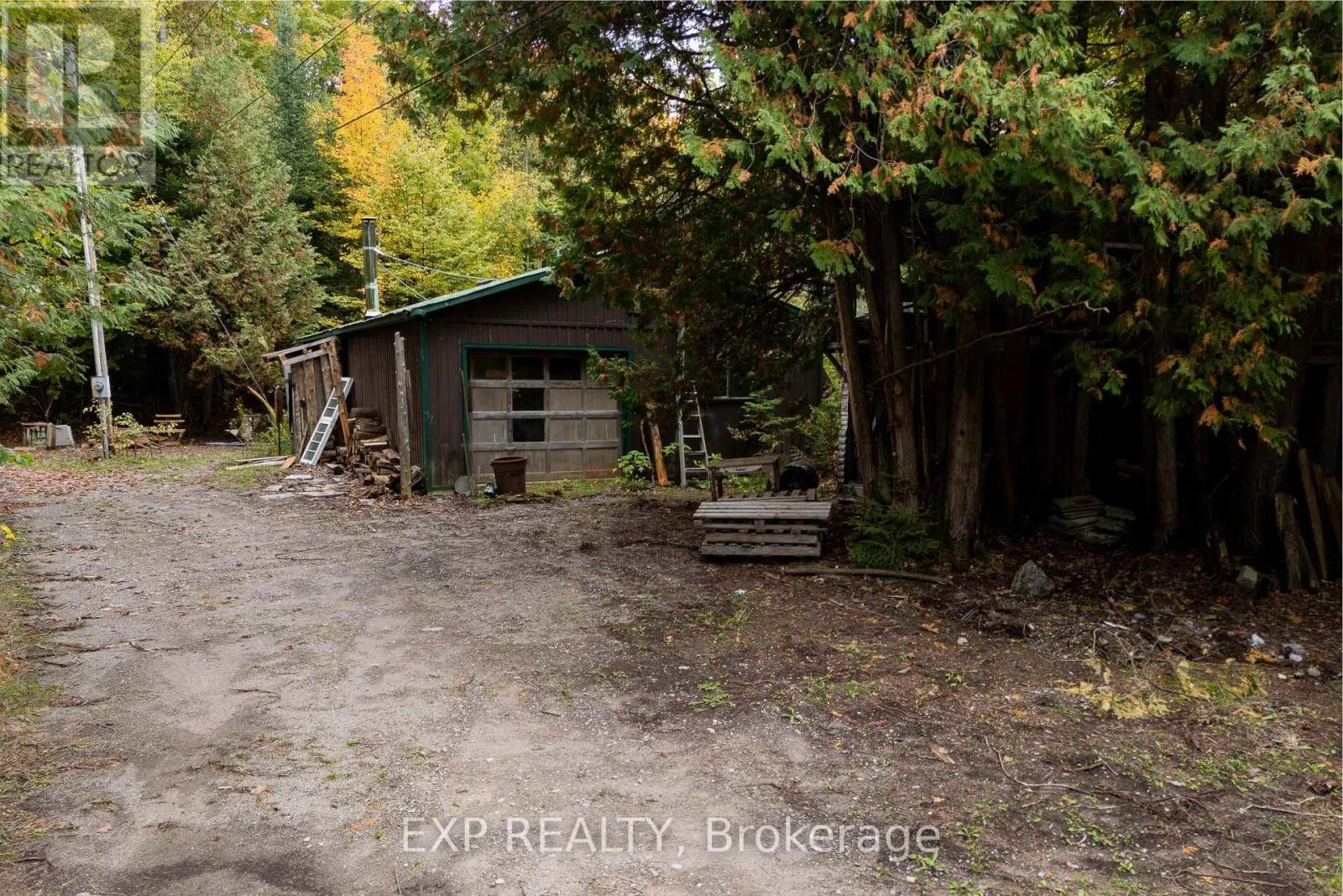 1083 COUNTY RD 6 ROAD