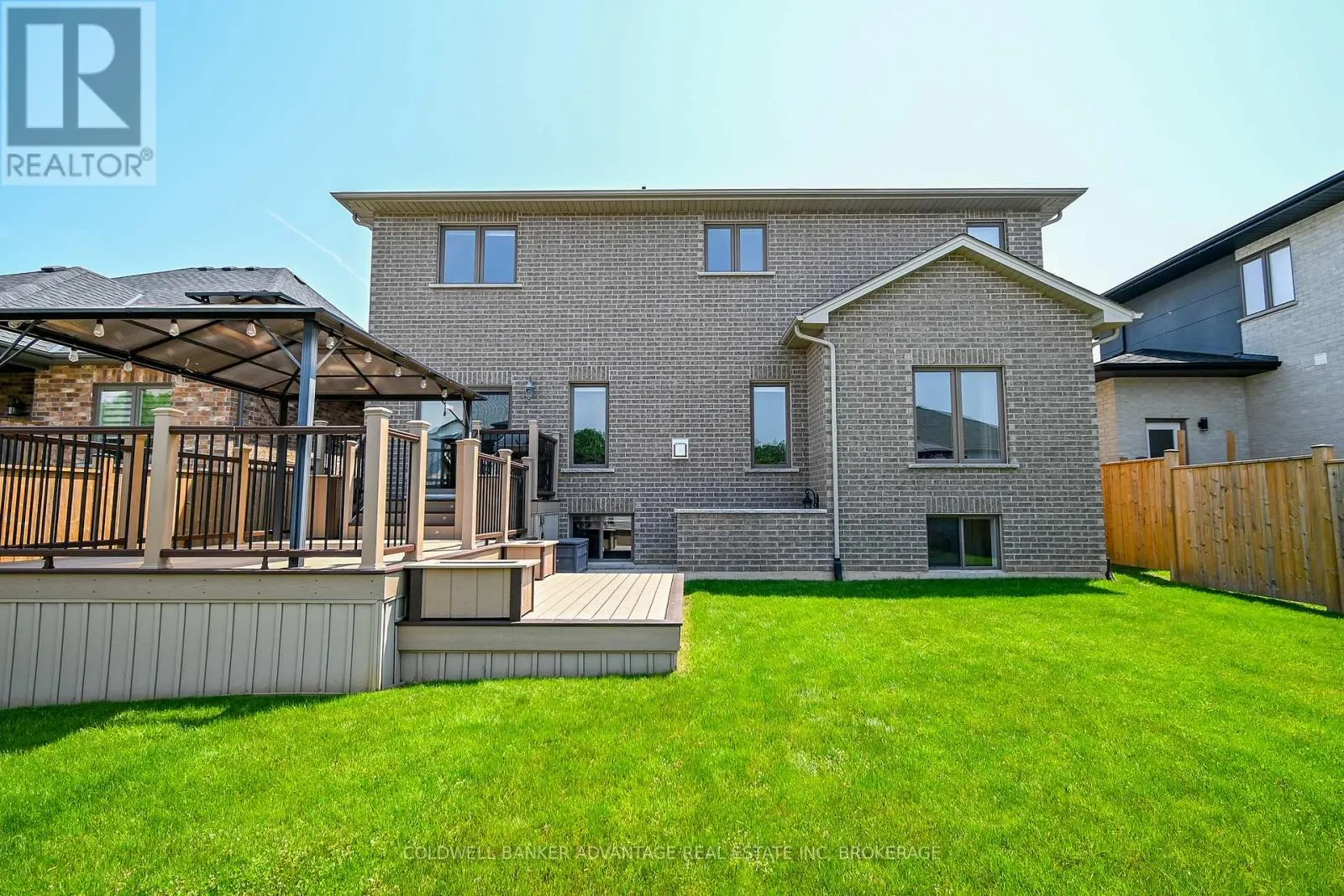135 FOREST RIDGE COURT