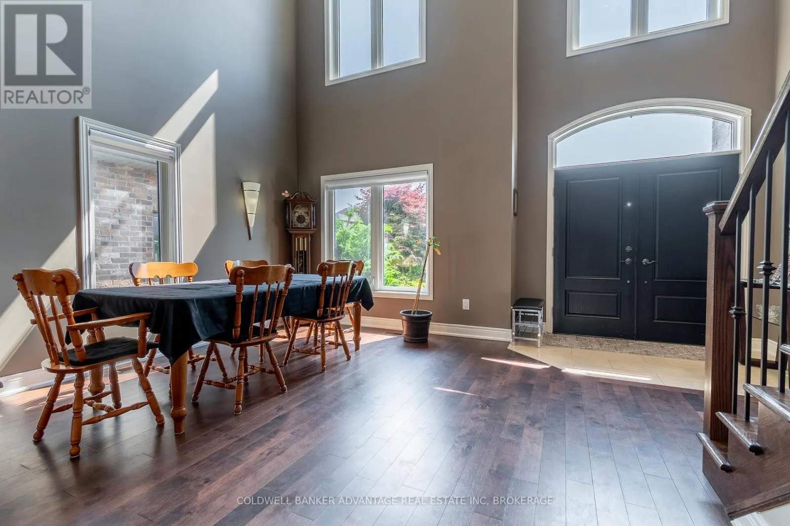 135 FOREST RIDGE COURT