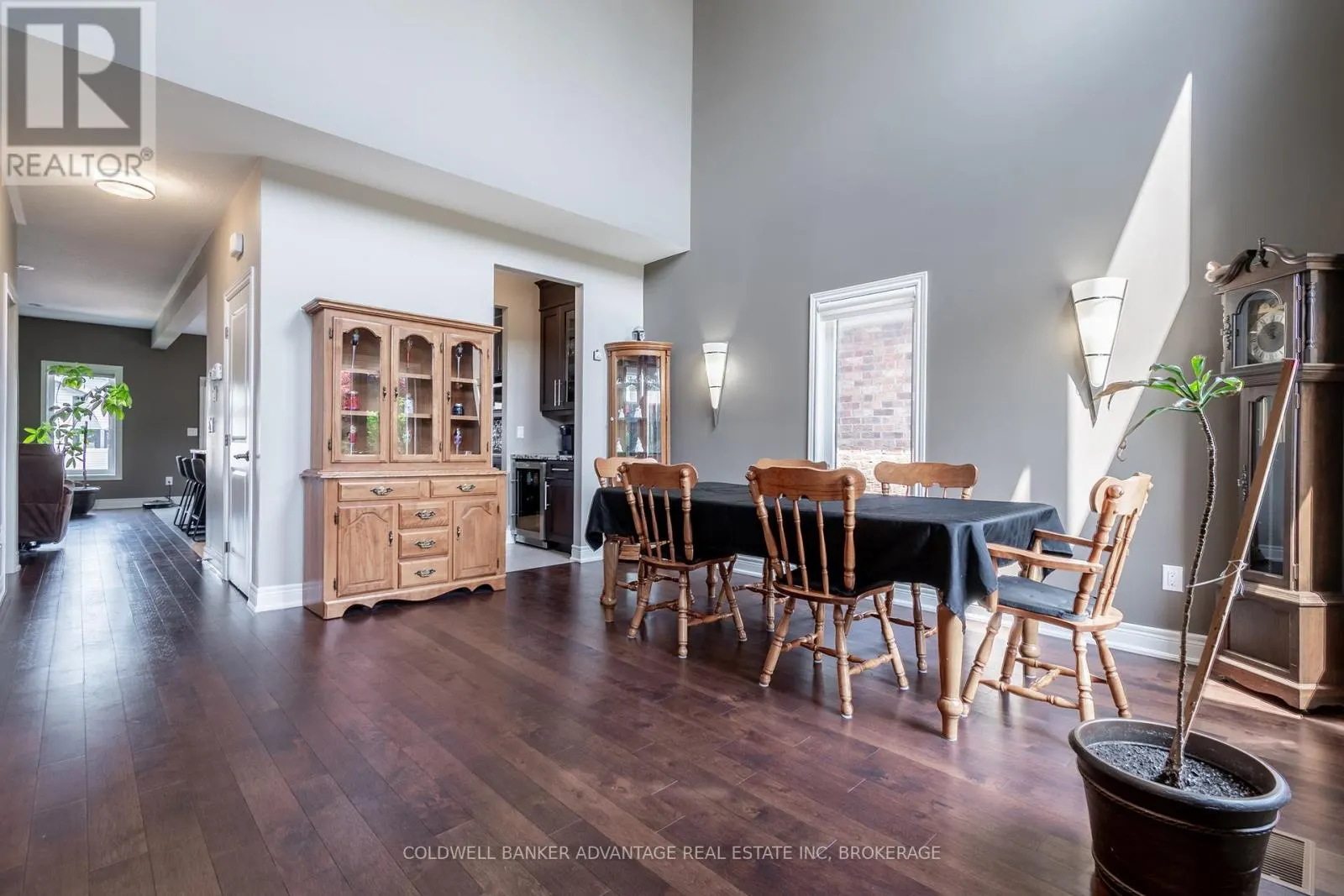 135 FOREST RIDGE COURT