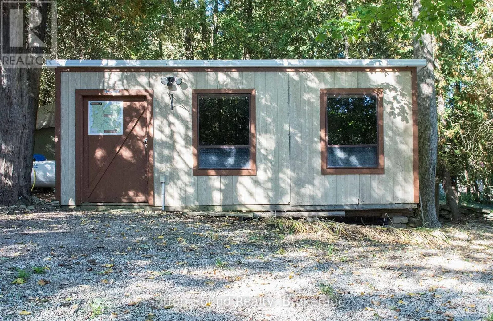 103 IVY DRIVE