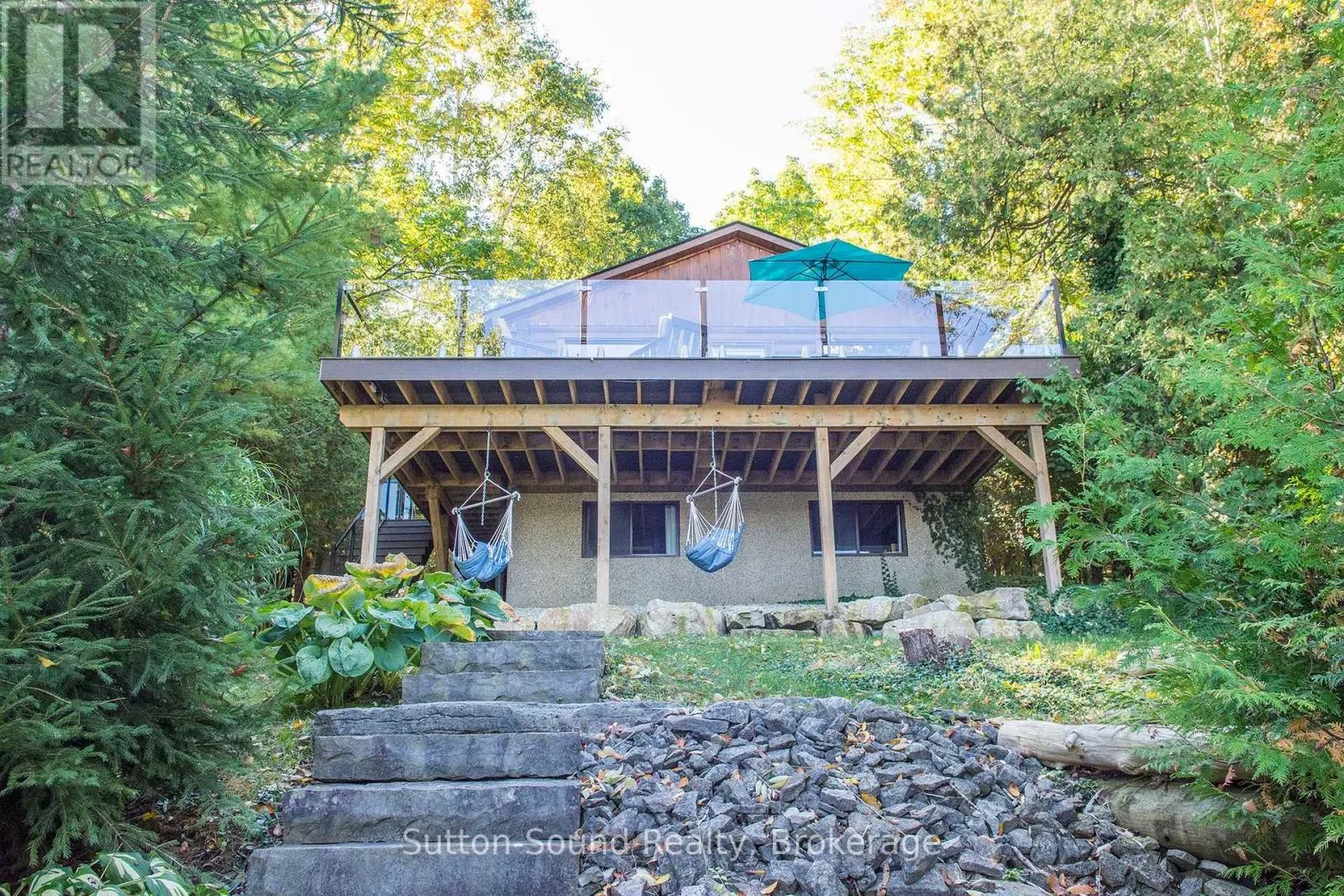 103 IVY DRIVE