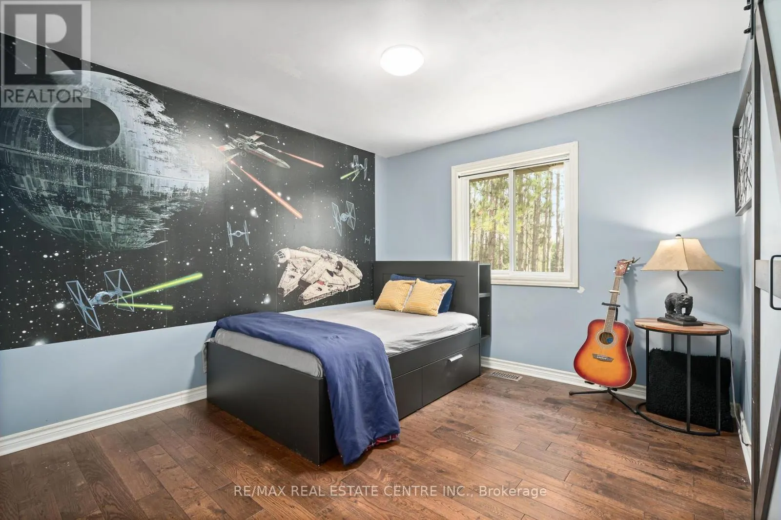 4 PINE RIDGE ROAD