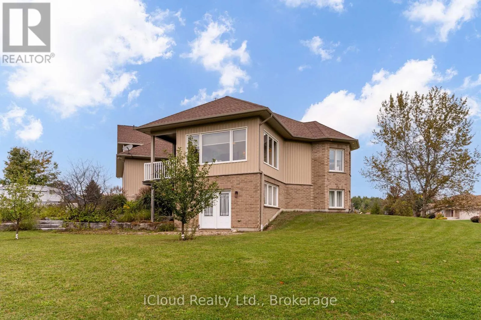 16 HIGHLAND ROAD