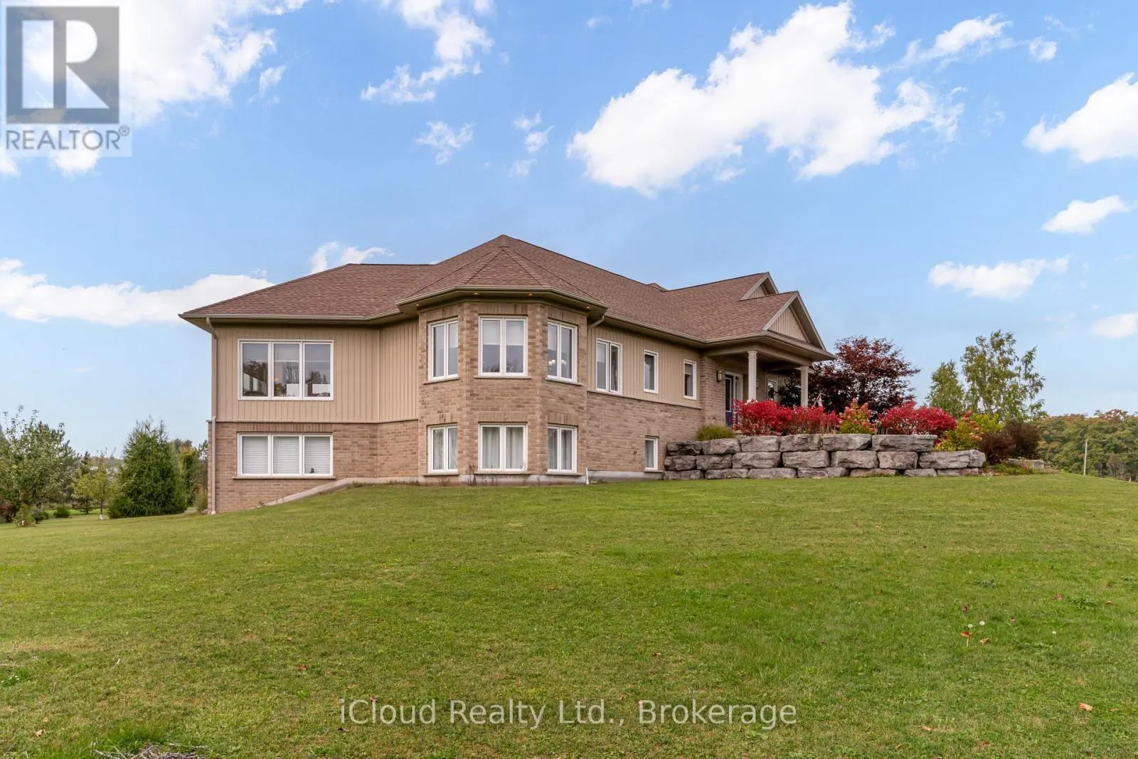 16 HIGHLAND ROAD