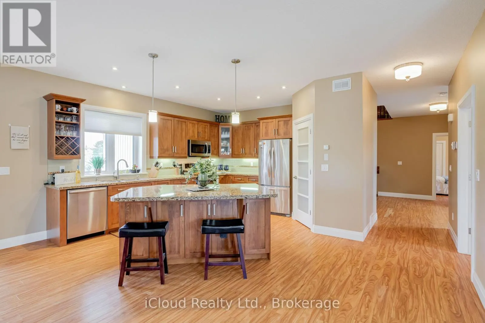 16 HIGHLAND ROAD