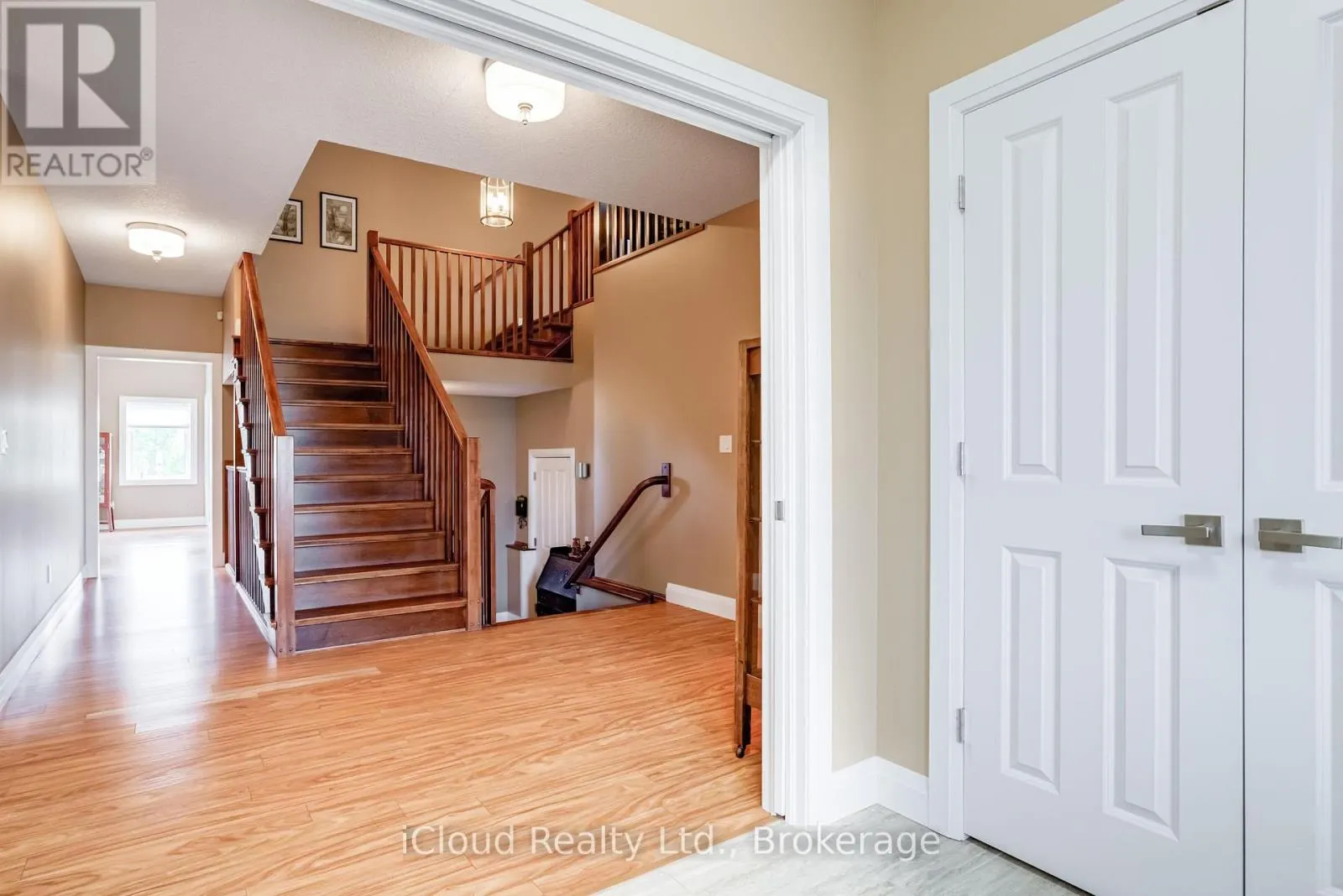 16 HIGHLAND ROAD