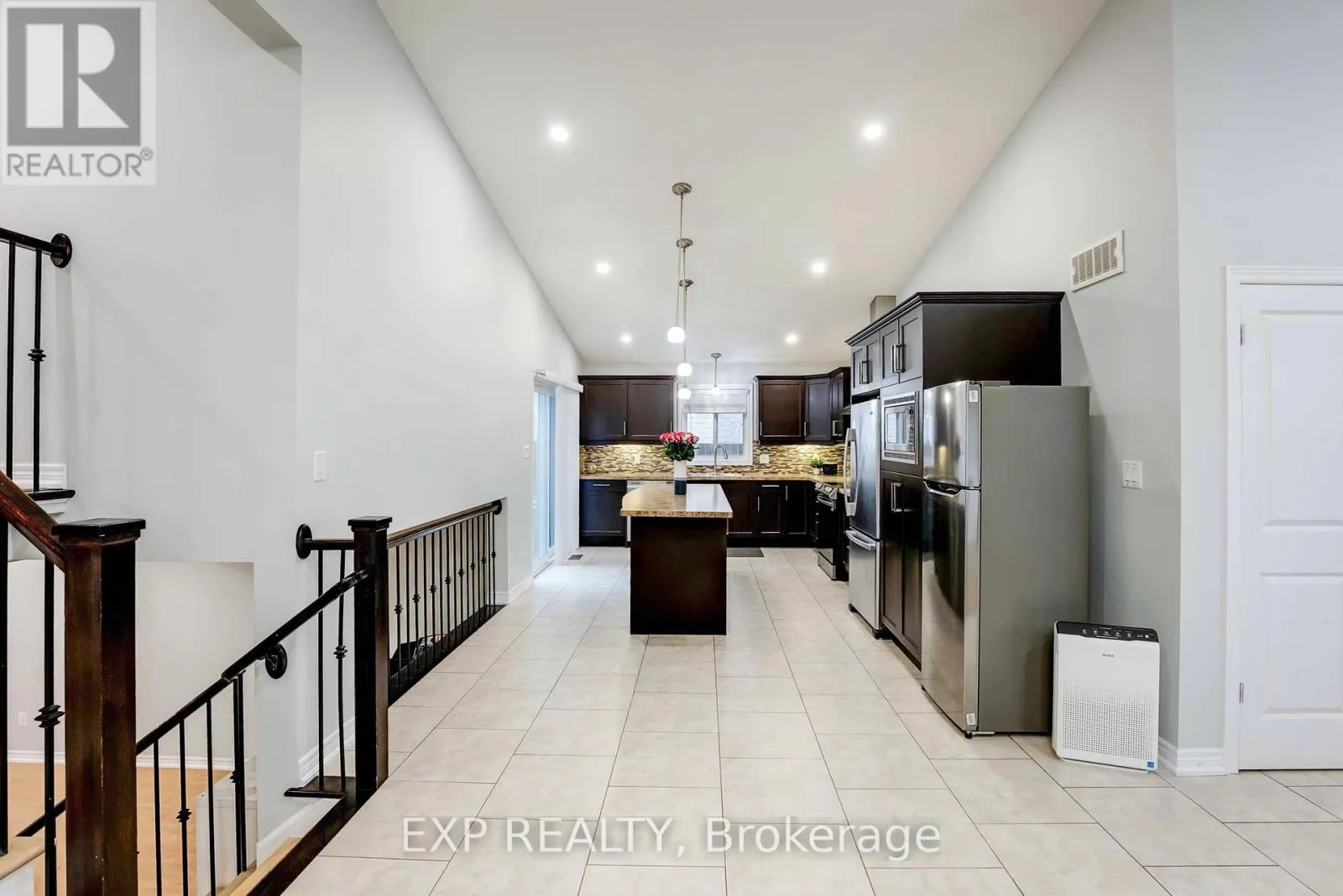 8583 FORESTVIEW BOULEVARD