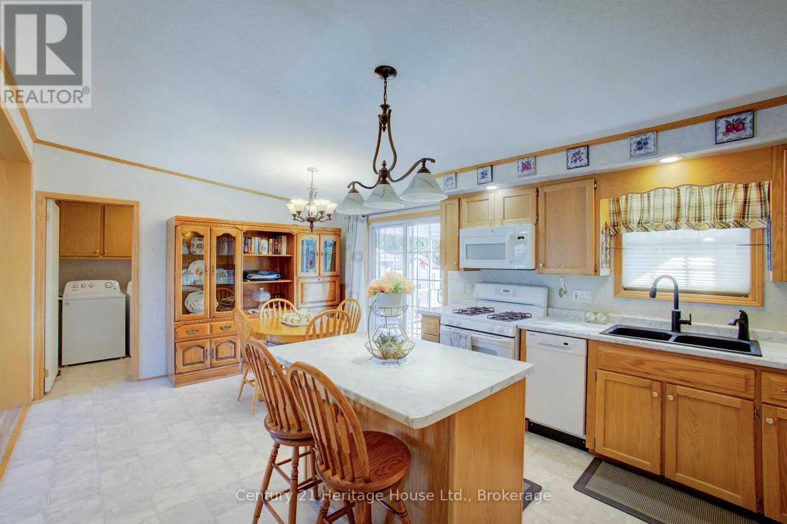 56-6612 MINTO LINE 12 ROAD