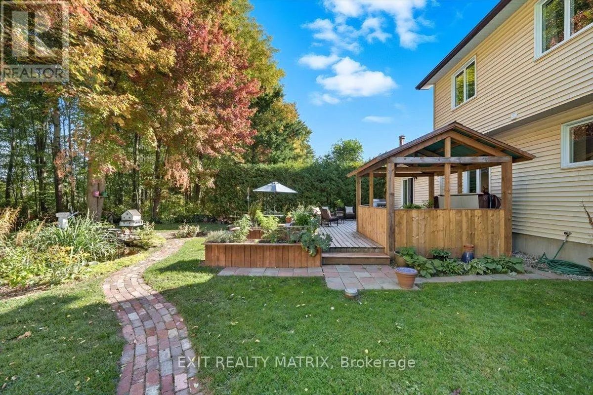 159 DUNLOP CRESCENT