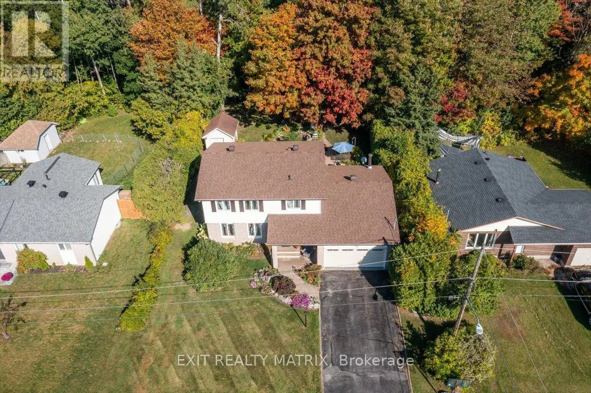 159 DUNLOP CRESCENT