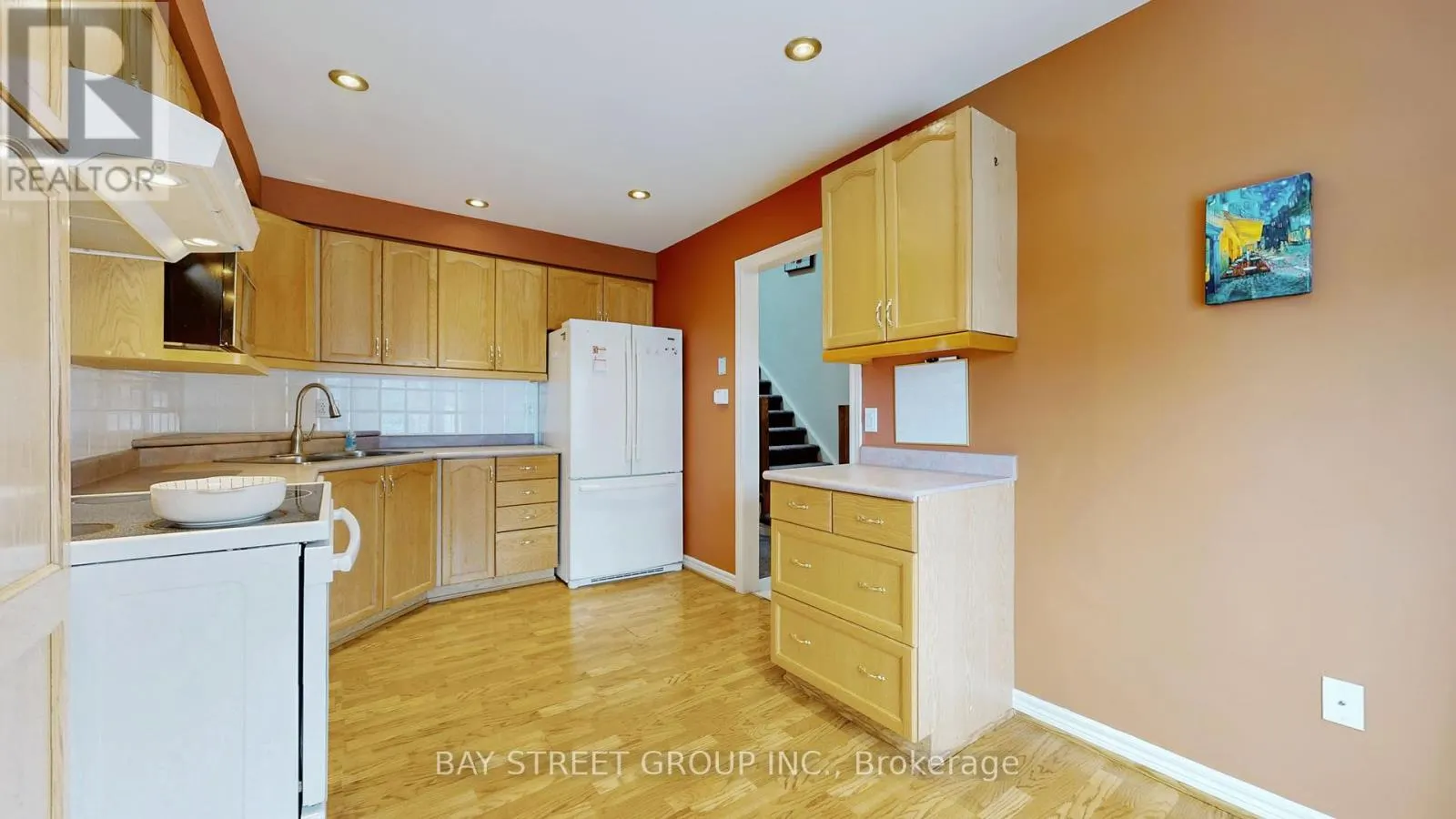 34 - 810 GOLF LINKS ROAD